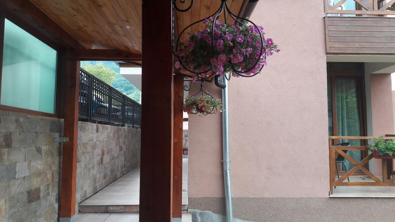 Lakata Guest House Zasele Exterior foto